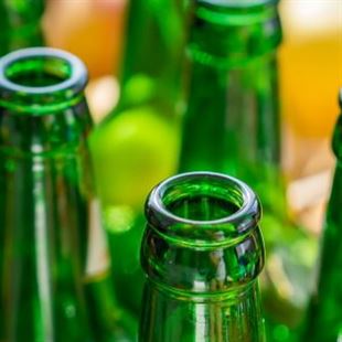 Vietata la vendita di bevande in contenitori di vetro durante le prossime iniziative 