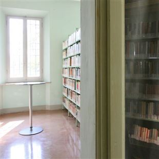 Tanti appuntamenti digitali organizzati dalla biblioteca durante il periodo natalizio