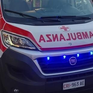 Incidente stradale a Corlo: scontro tra un camion e un'auto 