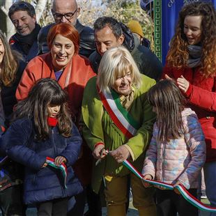 Questa mattina l'inaugurazione del nuovo parco giochi di villa Gandini