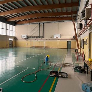 Scuola media Fiori: al via il cantiere per l'adeguamento sismico della palestra