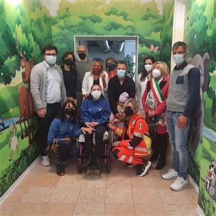 Villa Bianchi, gli ambulatori pediatrici diventano una giungla grazie al Team Enjoy